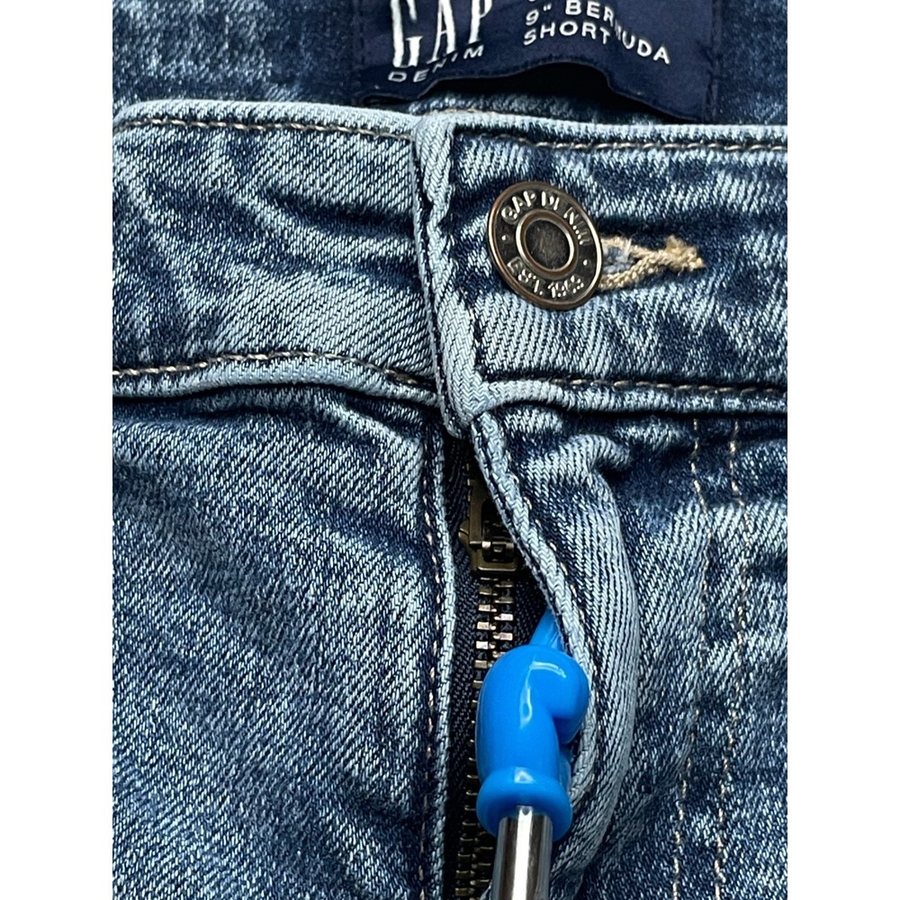 GAP Denim Bermuda Shorts Womens 6/28 Medium Wash 9 Inch Inseam Casual Summer - Picture 5 of 13